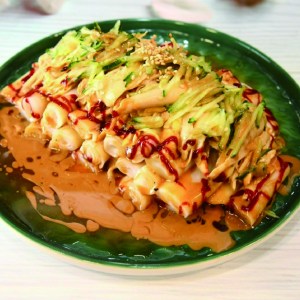 青瓜麻醬手撕雞腸粉 (8條腸粉)